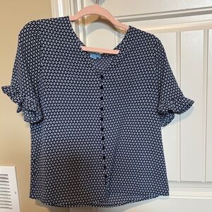 CeCe Black and White Patterned Blouse